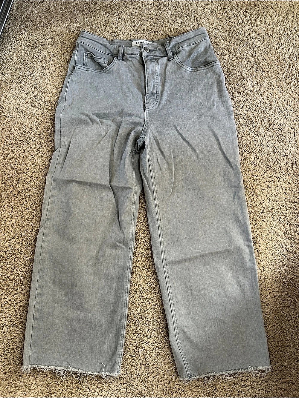 Love, VeRvet Straight Leg Jeans Raw Hem in light blue 29